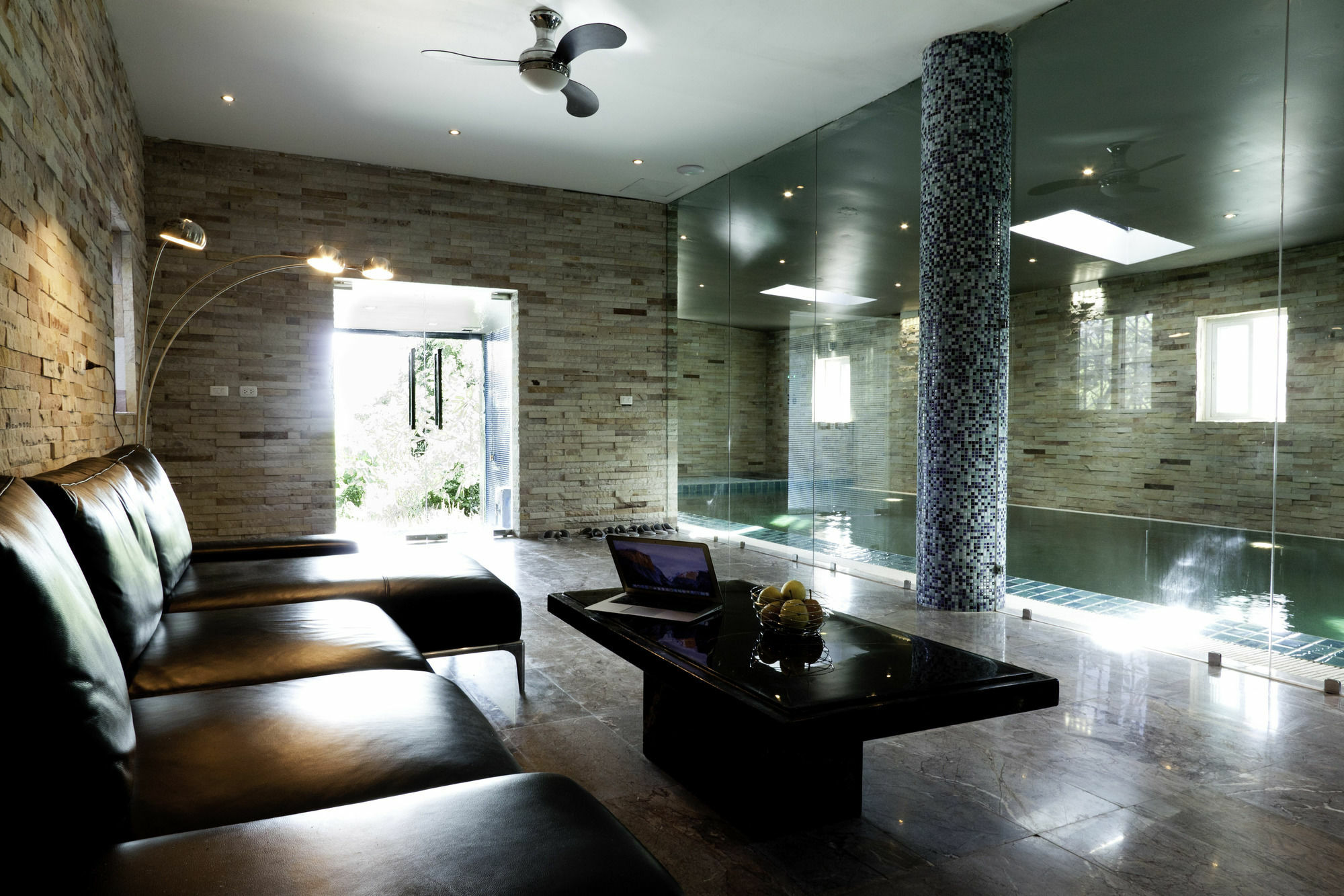 The Promenade Villa By Holiplanet Rawai ภายนอก รูปภาพ