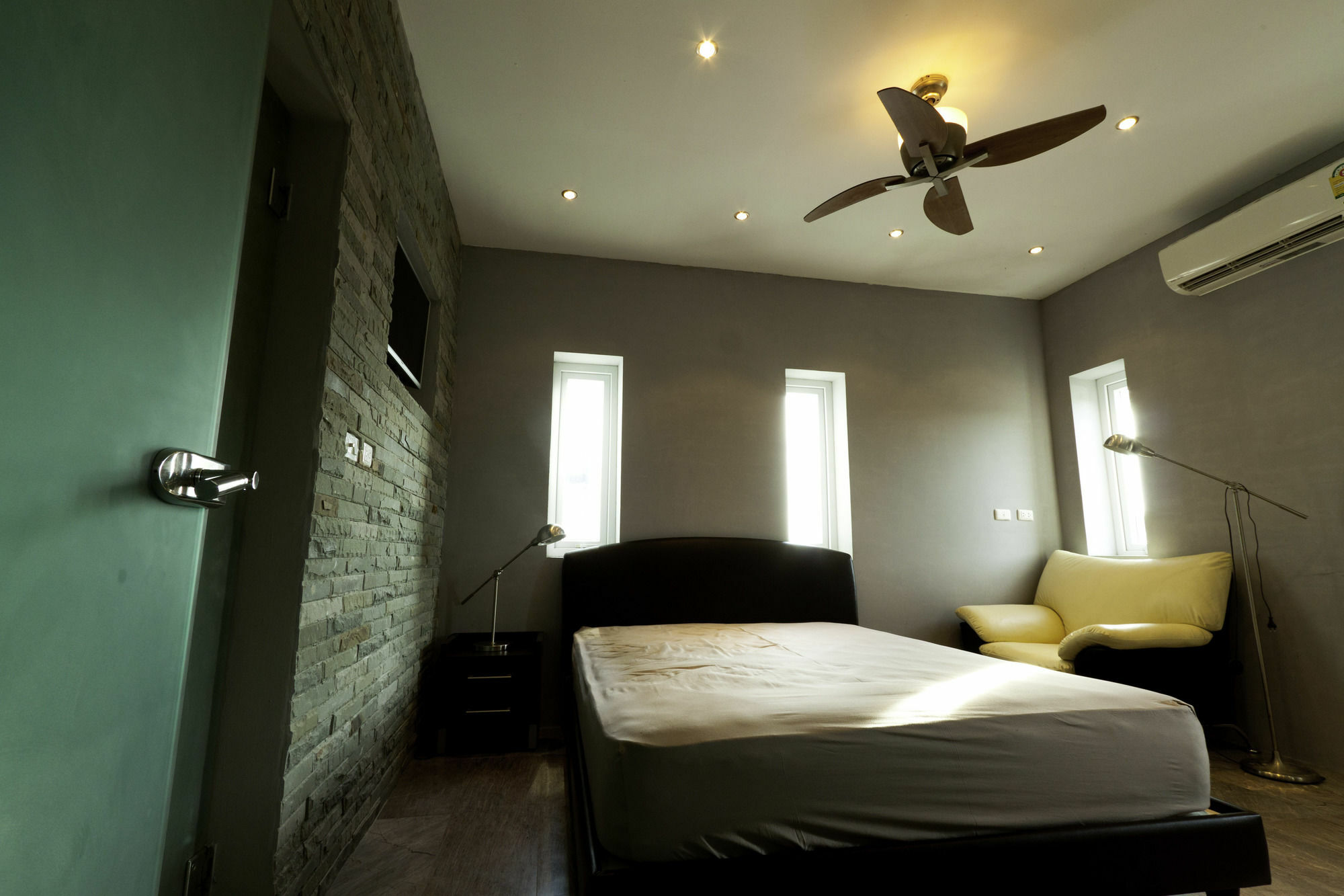 The Promenade Villa By Holiplanet Rawai ภายนอก รูปภาพ