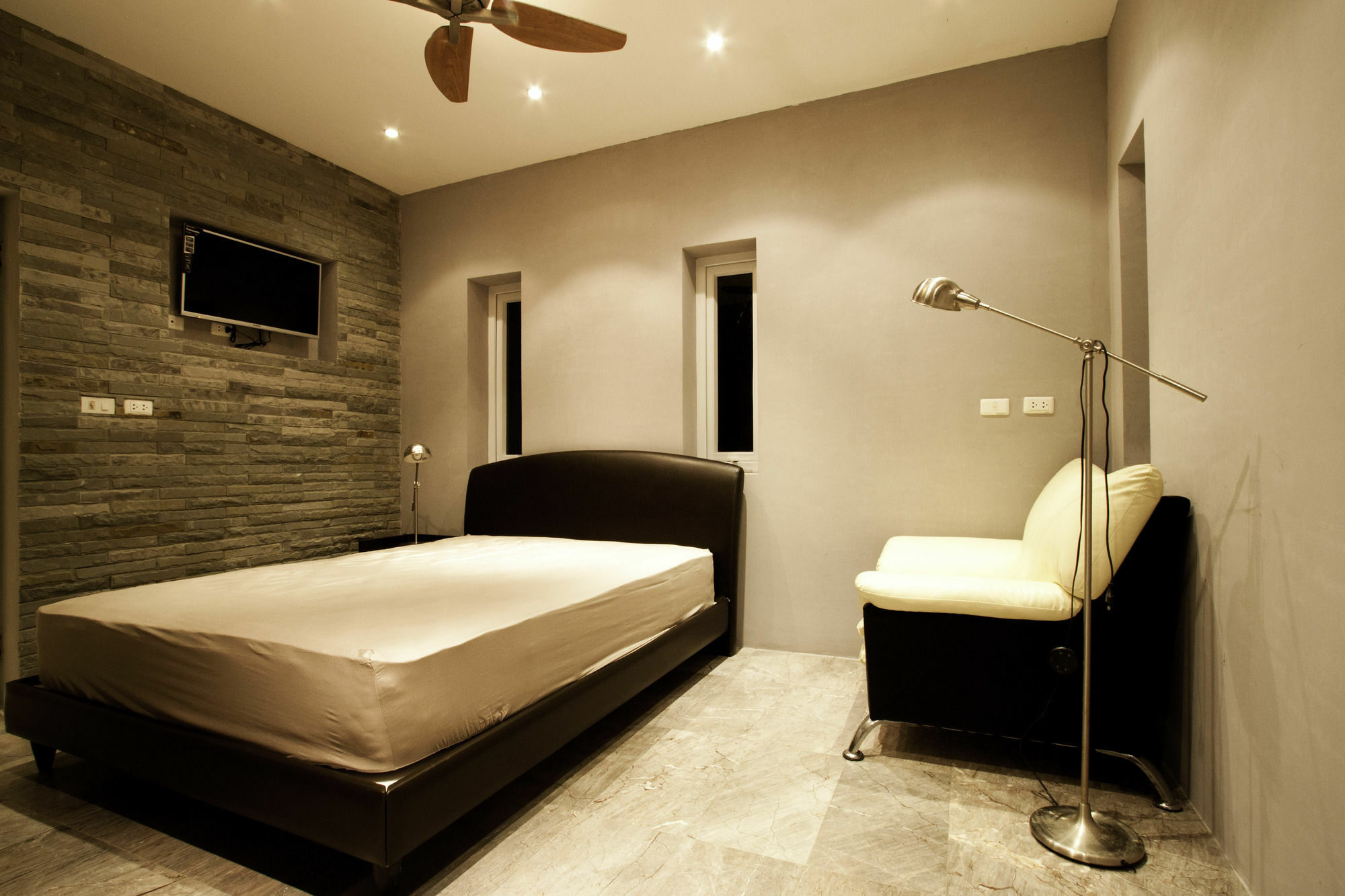 The Promenade Villa By Holiplanet Rawai ภายนอก รูปภาพ